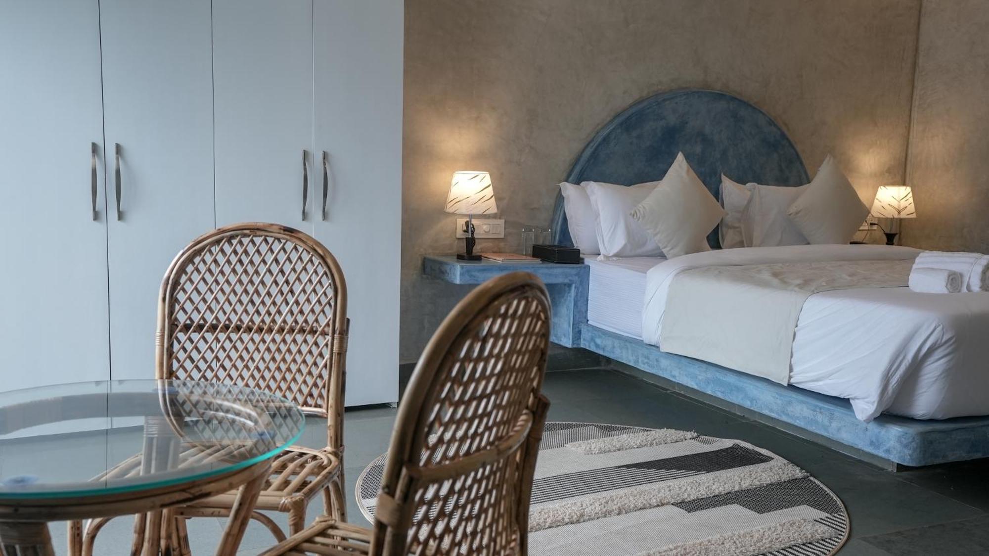 Whiteflower Resort Morjim Kültér fotó